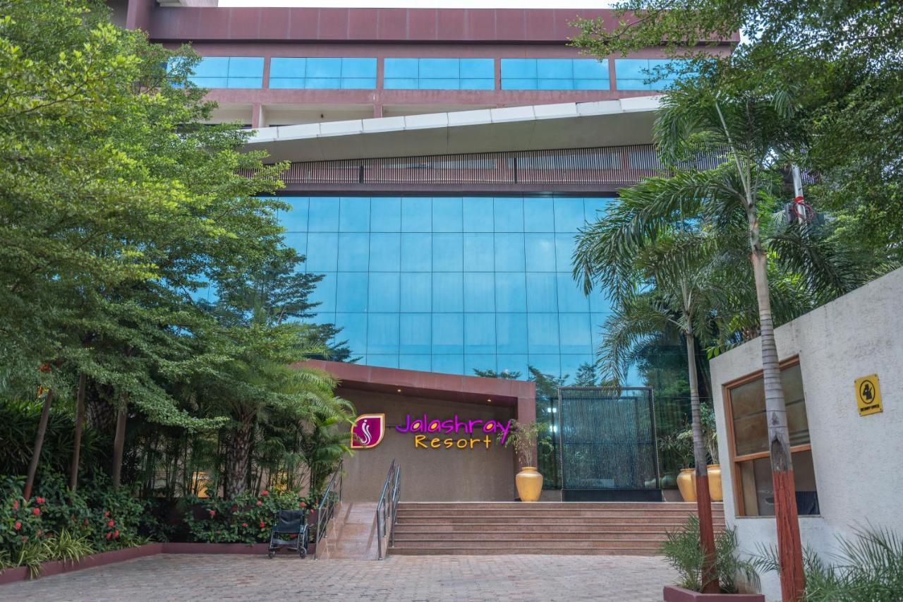 Jalashray Resort Nadiad Luaran gambar