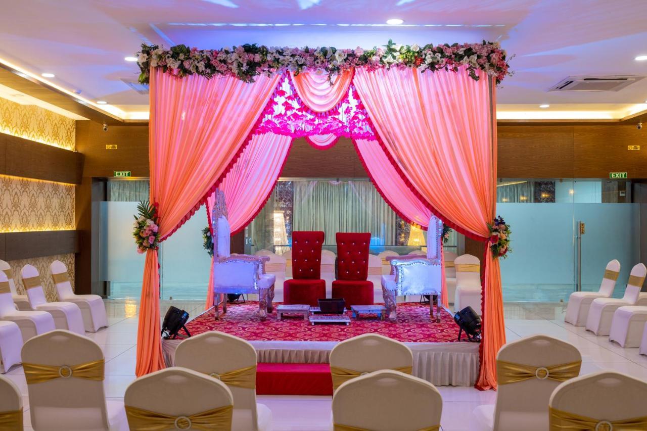 Jalashray Resort Nadiad Luaran gambar