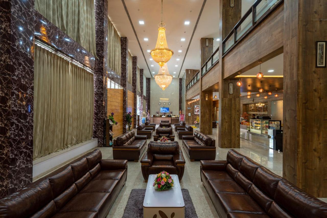 Jalashray Resort Nadiad Luaran gambar