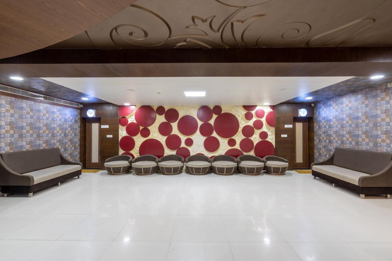Jalashray Resort Nadiad Luaran gambar