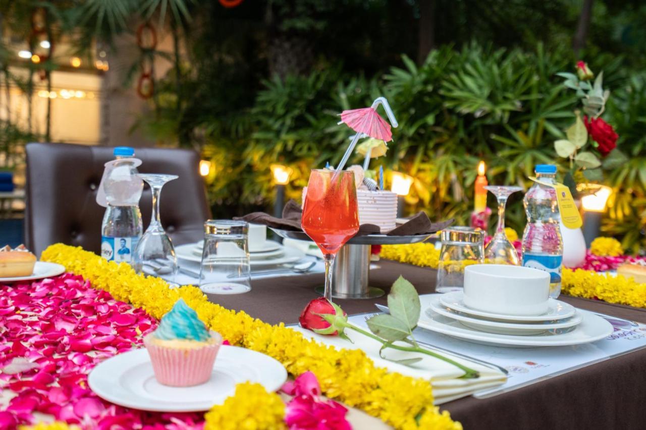 Jalashray Resort Nadiad Luaran gambar