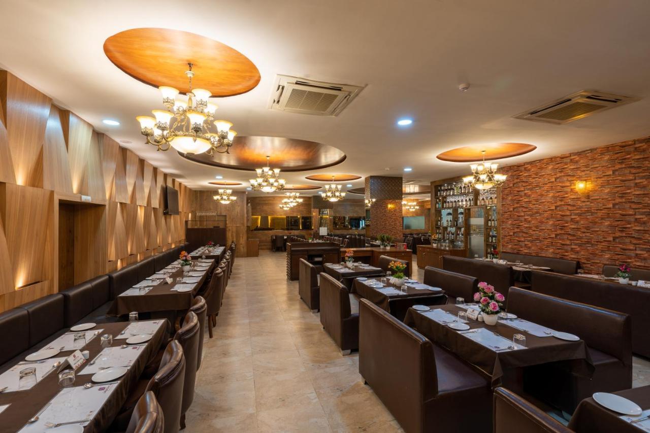 Jalashray Resort Nadiad Luaran gambar