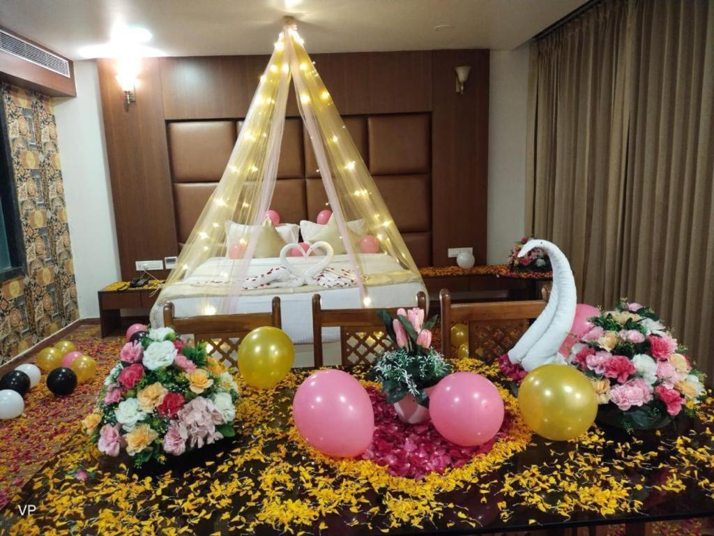 Jalashray Resort Nadiad Luaran gambar