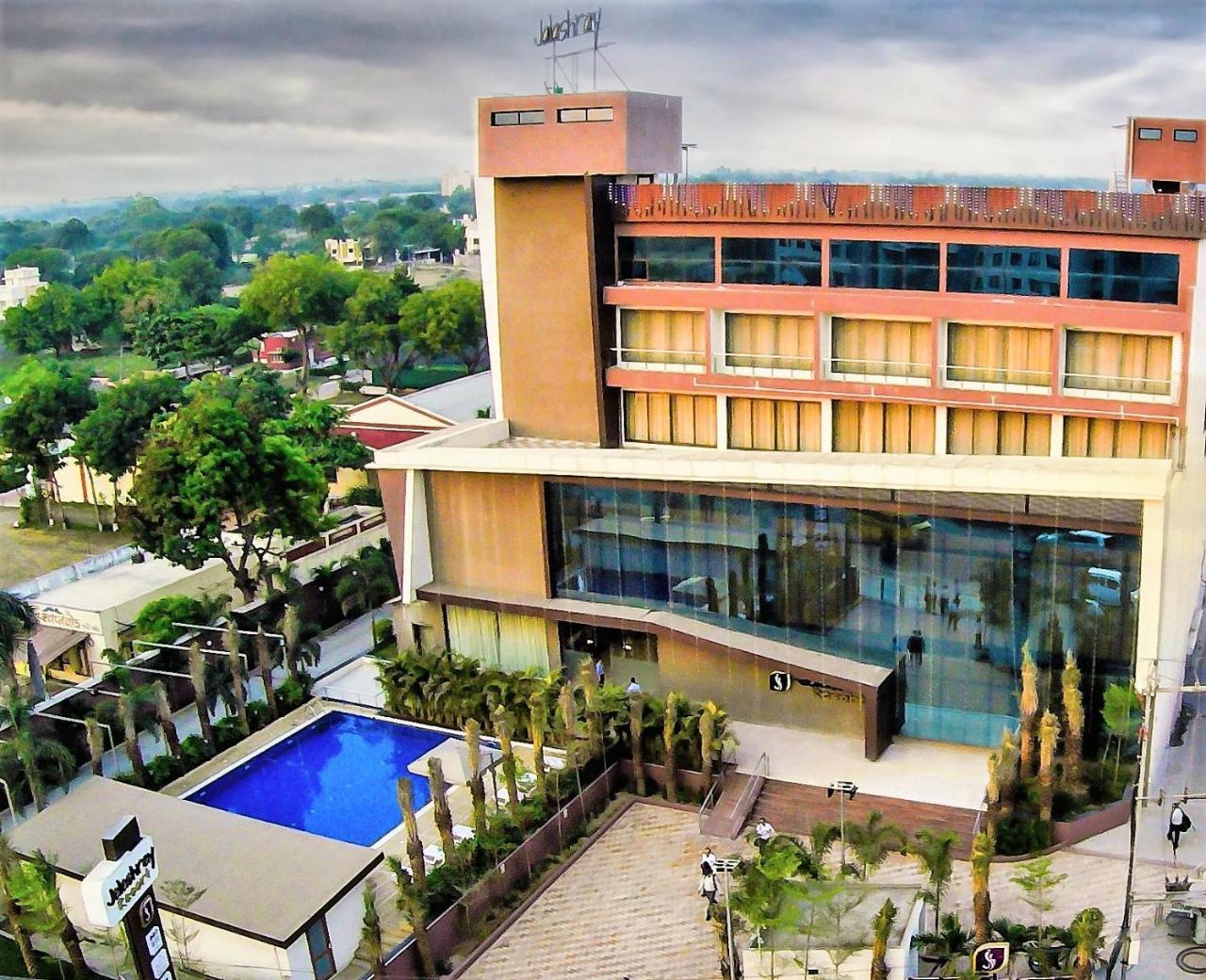 Jalashray Resort Nadiad Luaran gambar