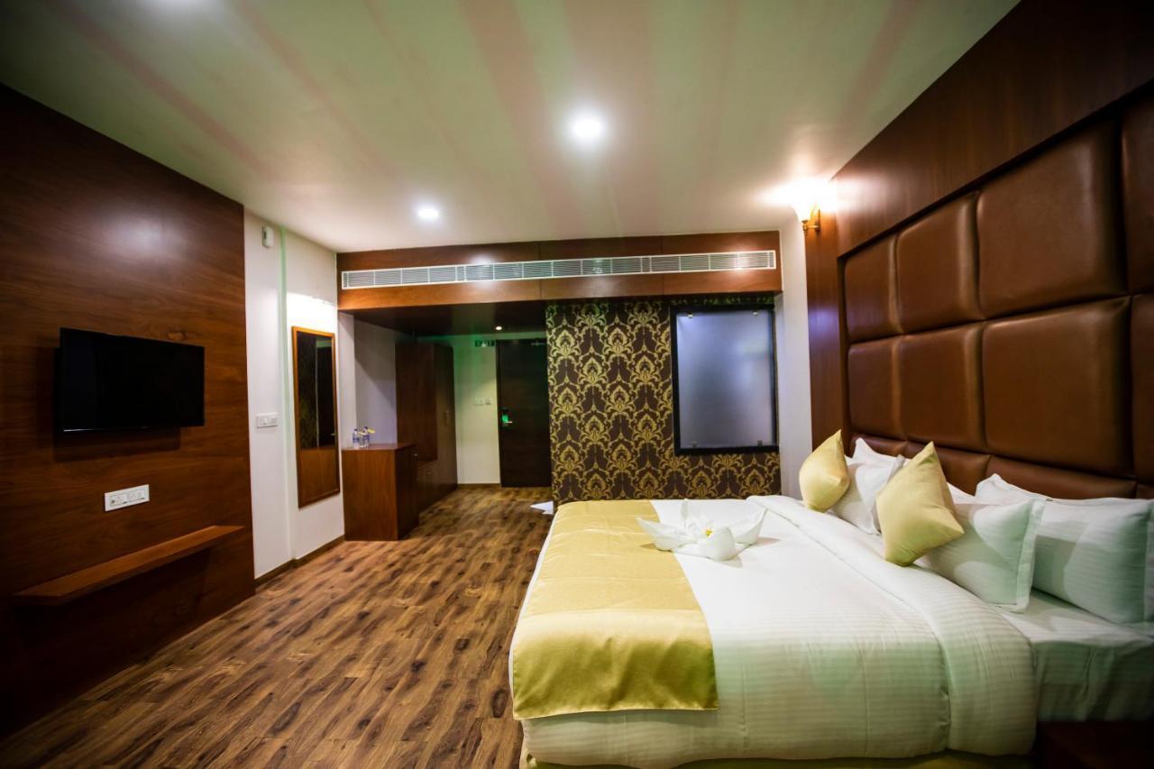 Jalashray Resort Nadiad Luaran gambar